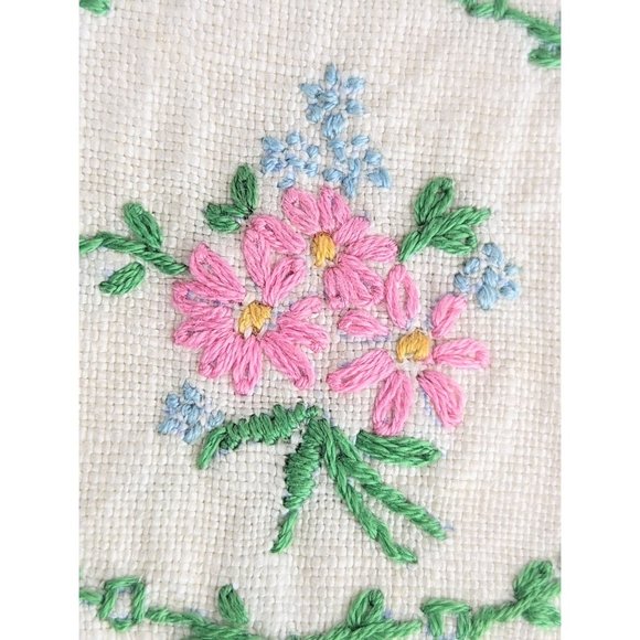 Pair of Embroidered Linen Tea Towels Vintage Cream Linen Hand Towels Pink Floral - Picture 6 of 10